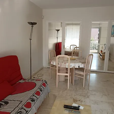 Apartment Massena